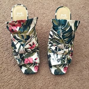 Marc Fisher Metallic Embroidered Mule Heels (size: 9M)